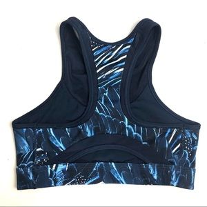 S Nike Sports Bra - Like New!